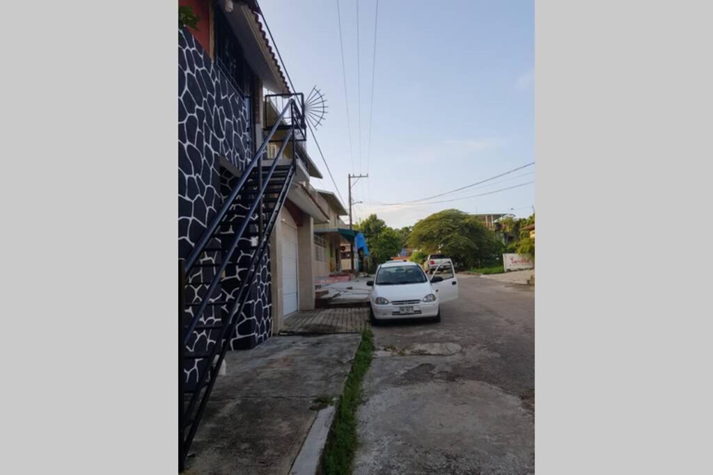 Ferienwohnung Depto. Maia: A/C, Agua Caliente, Wifi, Tv, Cable. Palenque Exterior foto